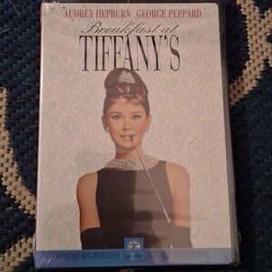 BREAKFAST AT TIFFANY'S on DVD Audrey Hepburn